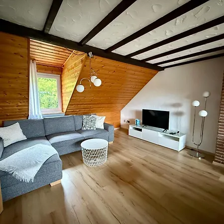 Schwalbennest Apartamento Daun